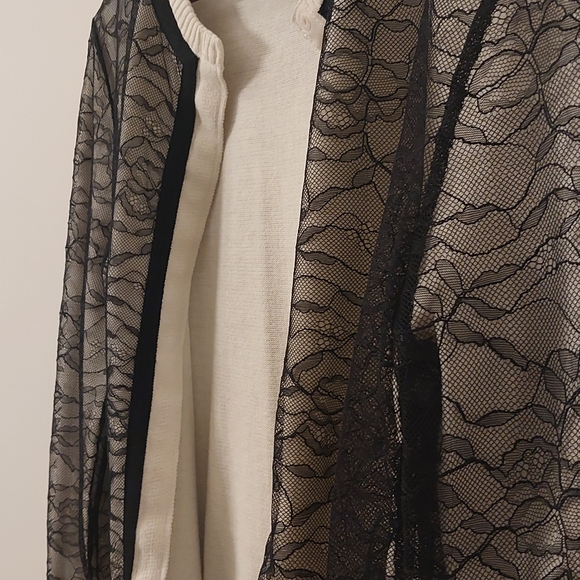 Behnaz Sarafpour Size Medium Black and White Lacy Overlay Snap Button Cardigan - Picture 3 of 8